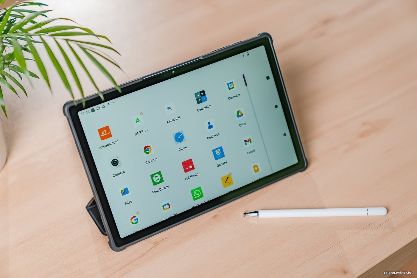 Планшет Oukitel OKT3