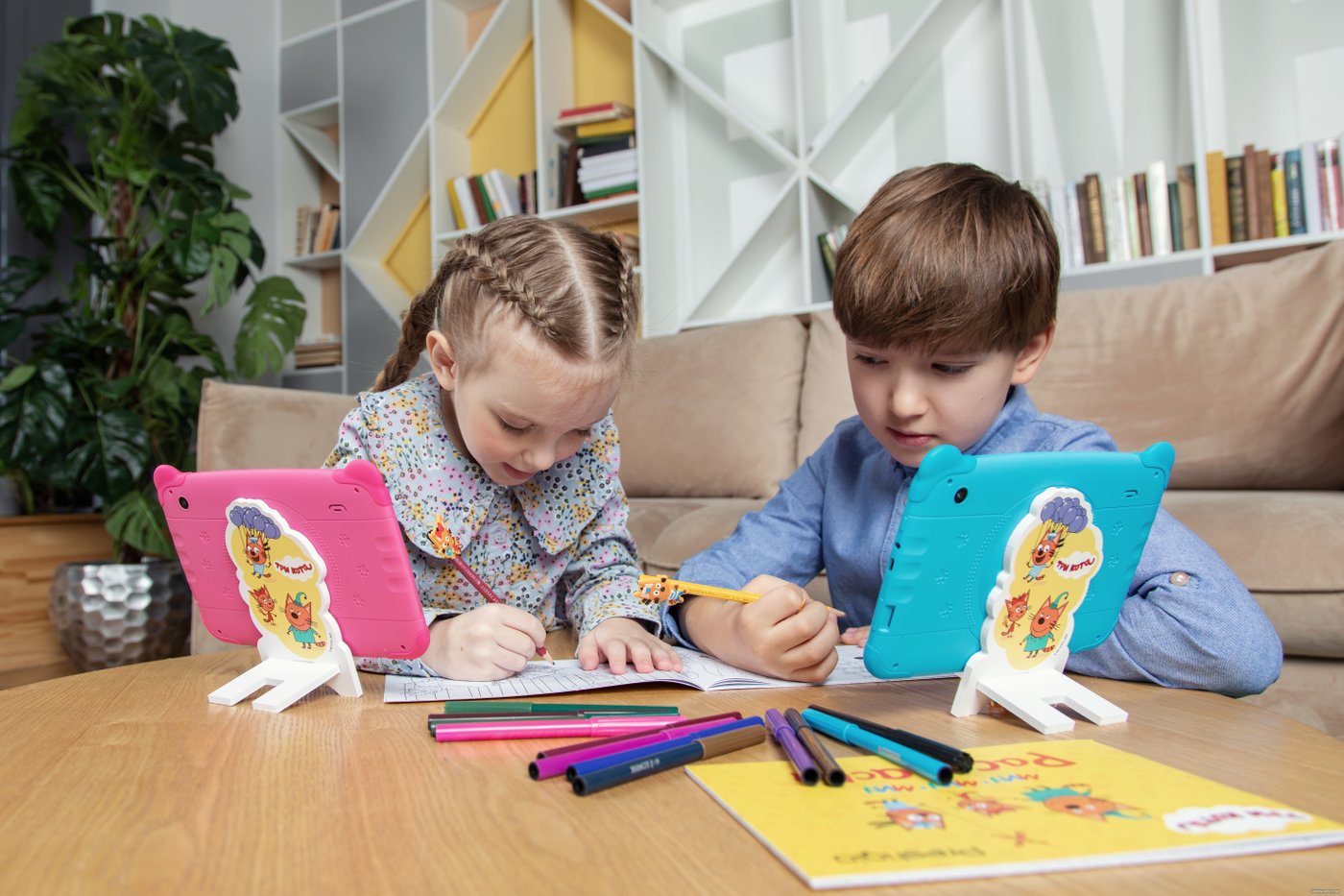 Детский планшет Prestigio SmartKids Три Кота 16GB