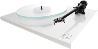 Виниловый проигрыватель Rega Planar 2 (белый)