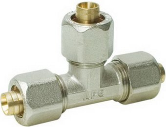 Фитинг APE Тройник зажимной 20x90° [37TL202020]