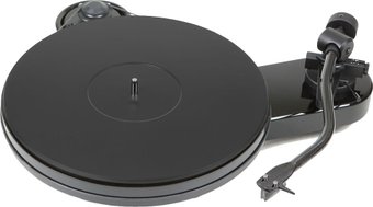 Виниловый проигрыватель Pro-Ject RPM 3 Carbon (черный)