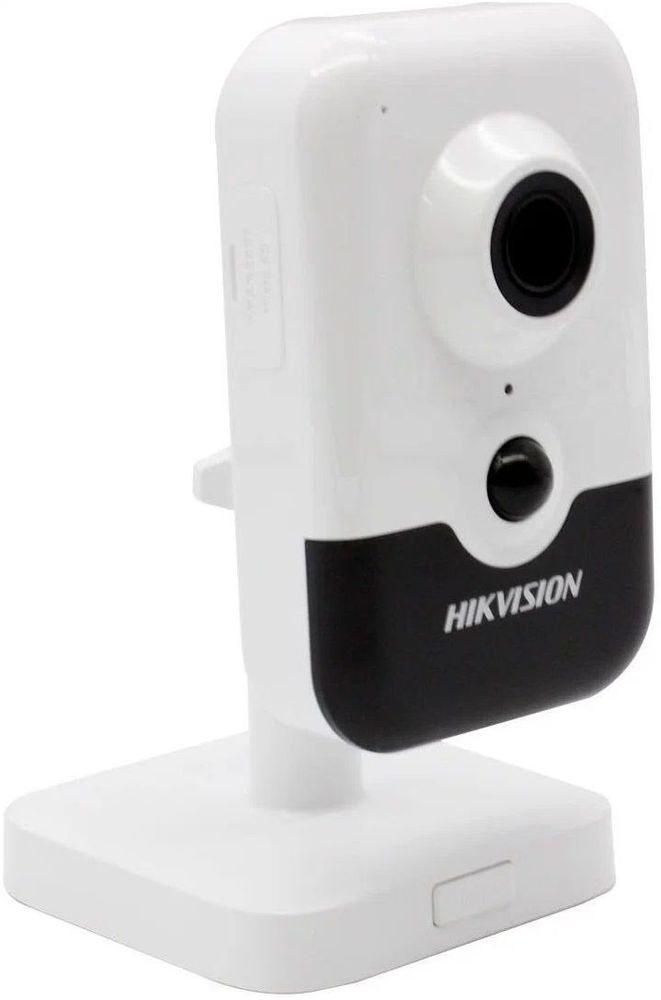 IP-камера Hikvision DS-2CD2443G2-I (2.8 мм)