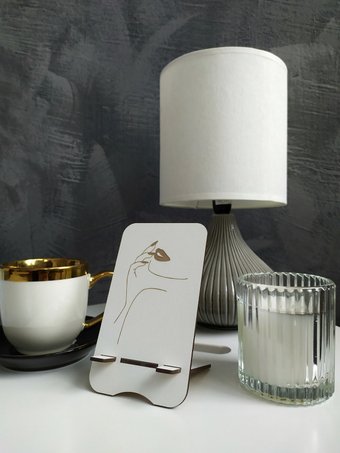 Подставка Lazer_bobr Ногти к губам